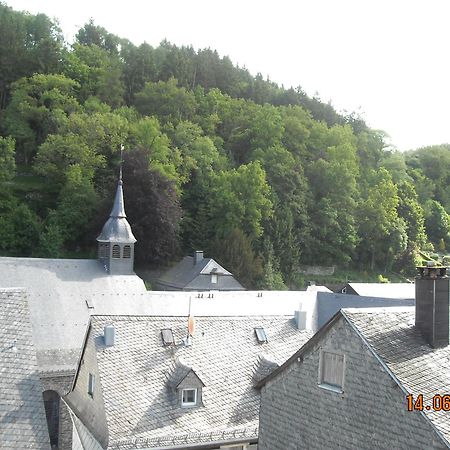Hallerblick Monschau Buitenkant foto