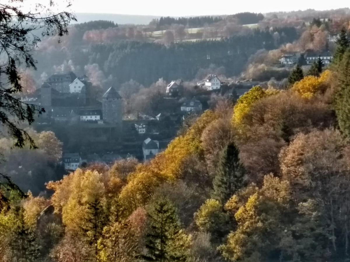 Hallerblick Monschau Buitenkant foto